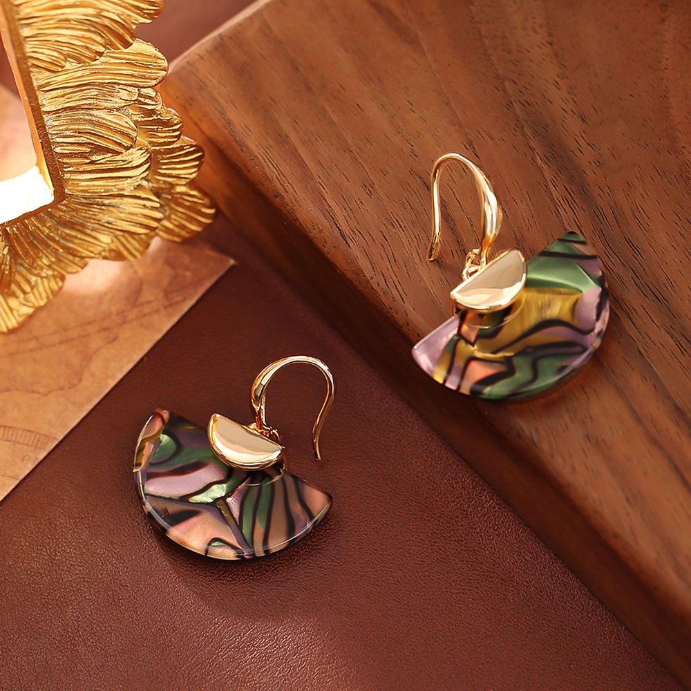 Переливающийся веерный кулон из раковины абалона на цепочке для ключиц и модные нишевые серьги