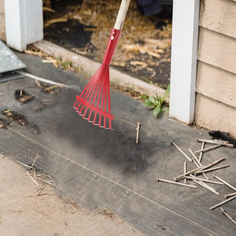 Carbon Steel Grass Rake Hand Rake Wire Broom Nine Tooth for Leaf Cleaning Garden Tool for Garden Maintenance Plant Care