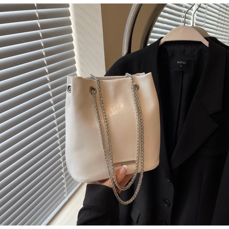 Вместительная сумка-ведро под мышкой женская новая модная цепочка на плечо из мягкой кожи универсальная сумка-ведро