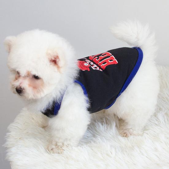 Жилет для домашних животных Двуногая одежда Модный моющийся прочный стильный милый дизайн с буквенным принтом Жилет для домашних животных Товары для домашних животных