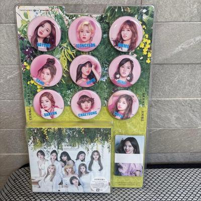 [Б/У] #TWICE3 значки, CD, фотобуки, торговые карточки
