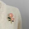 Vintage Rose Flower Brooch For Women Green Leaves Ice Crystal Pink Flower Corsage Pins Elegant Clothing Jewelry Accessories Gift