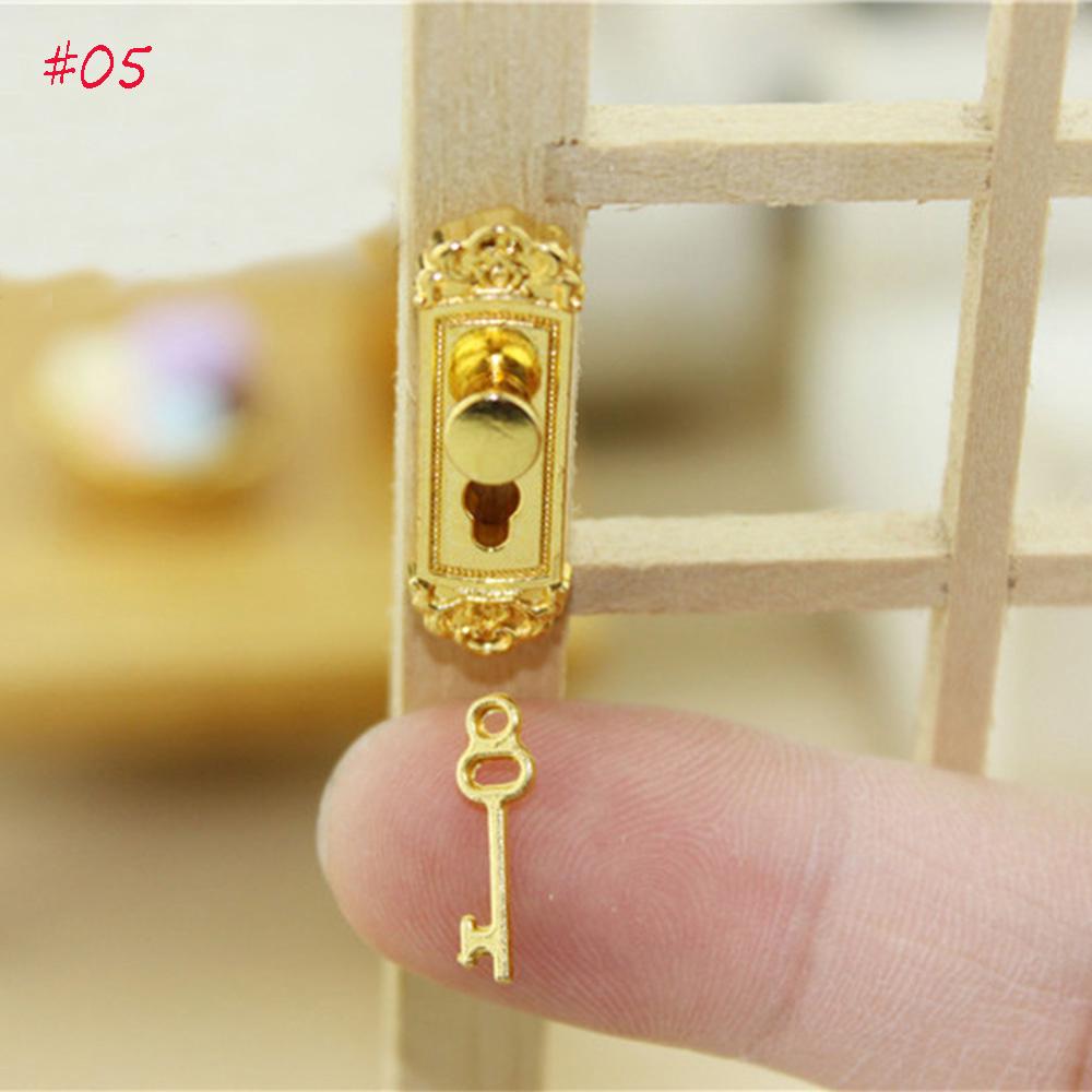 1pc Funny Retro Vintage Mini 1/12 Dollhouse Miniature Key Door Lock