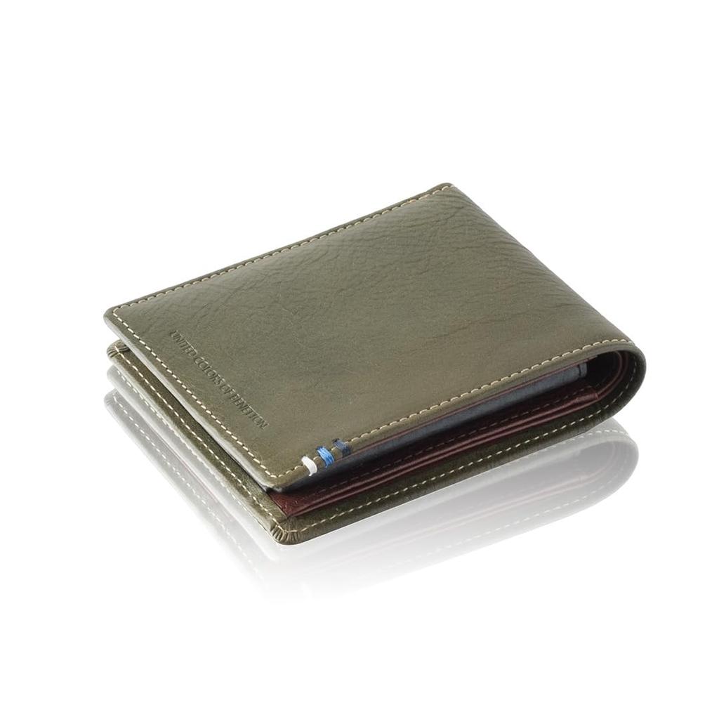 United Colors of Benetton Men's Green Italian Leather Bifold Wallet