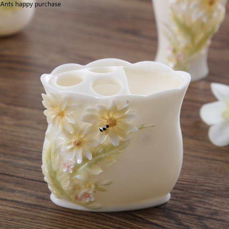 Керамический набор для ванной комнаты, набор из 5 предметов, туалетные принадлежности, пчелиный цветок, пара чашек для полоскания рта, флакончик для лосьона, держатель для зубных щеток