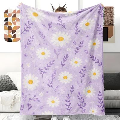 Blanket 1pc Purple Daisy Pattern Background Winter Flannel Blanket Featuring Soft High-Definition Digital Printing; a Modern-Style