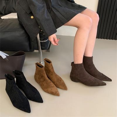 2025 Корейская версия полированных одинарных ботинок с острым носком, модные ботильоны на толстом среднем каблуке, женская модная универсальная модель с задней молнией, тонкие ботинки