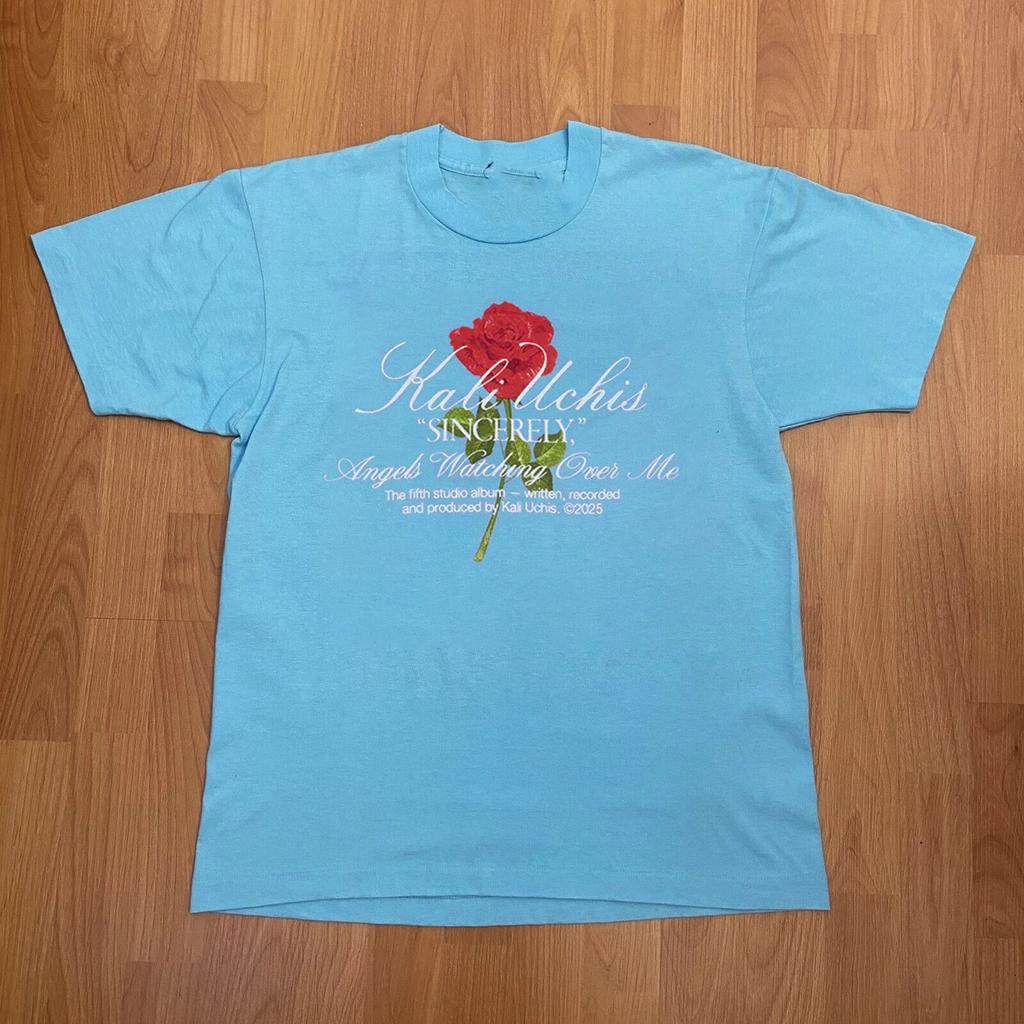 Sincerely Rose T-Shirt 2025 KALI UCHIS Singer Tshirts Light Blue S-5XL CS44