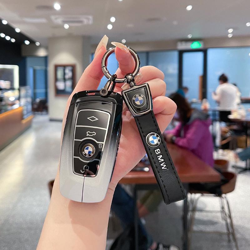 Совместимый корпус ключа для моделей BMW 1, 3, 5, 7 серий, X1, X2, X3, X5, iX3 и i3, плюс металлические пряжки 530 и 325Li.