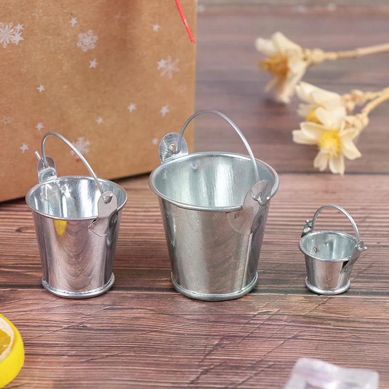1pcs Bucket Toy Iron Dollhouse Mini Bucket Miniature Model Mini Dollhouse Decorations Ornaments Children Beach