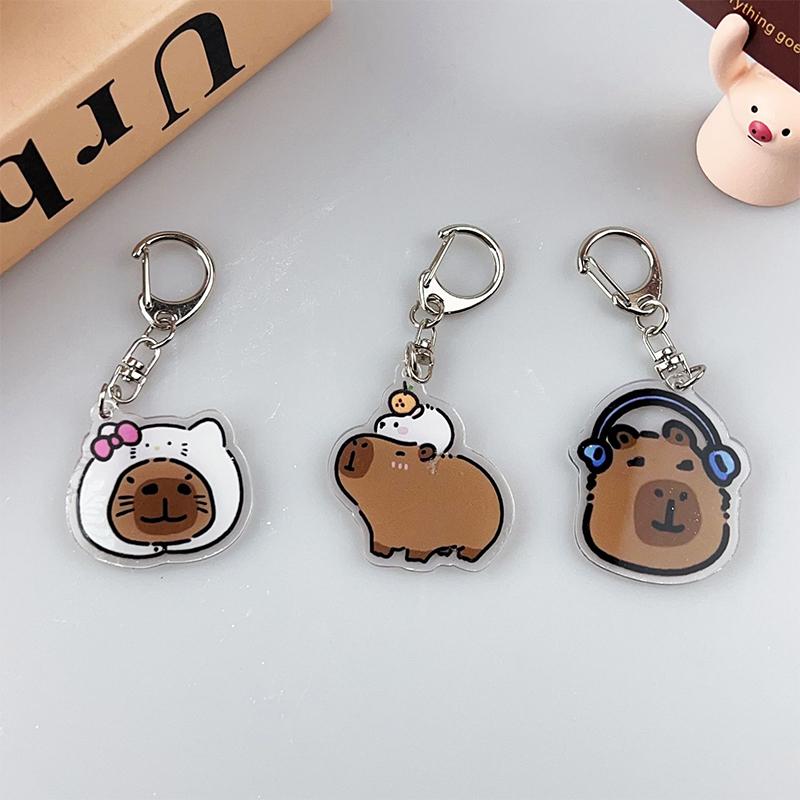 Cute Capybara Keychain Cartoon Animal Keyring Lovely Acrylic Key Holder School Bag Pendant Decoration Best Friend Gifts