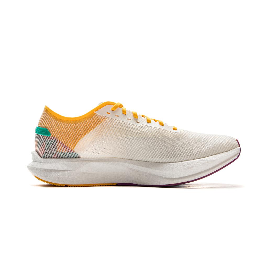 Li Ning ZhuiFeng Беговые кроссовки Мужские Низкие Экру ARPV007-3