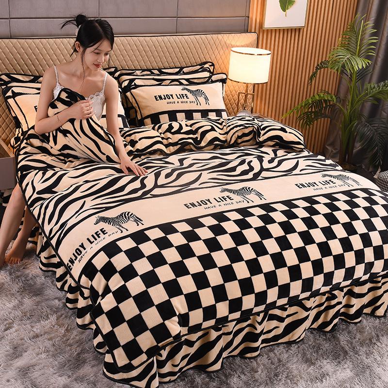 Thickened Milk Velvet Four-piece Set, Flannel Sheets and Quilt Cover, Coral Velvet Three-piece Bedding Set