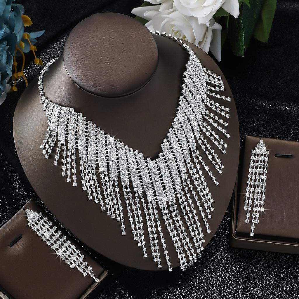 Rhinestone Tassel Collarbone Chain Exaggerated Full Diamond Earrings Necklace Set Chain Wedding Accessories Jewelry