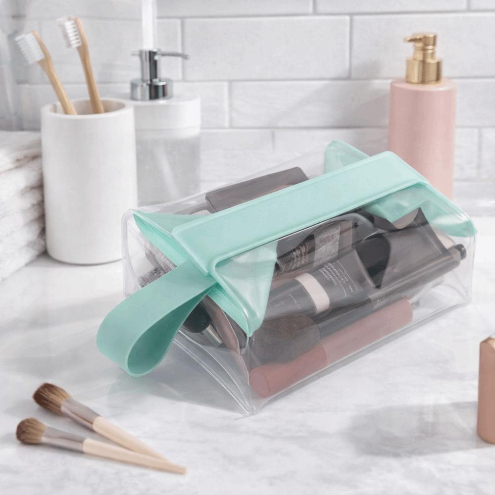 Large Capacity PVC Makeup Bag Magnetic Closure Cosmetic Pouch Portable Clear Toiletry Bags Bath