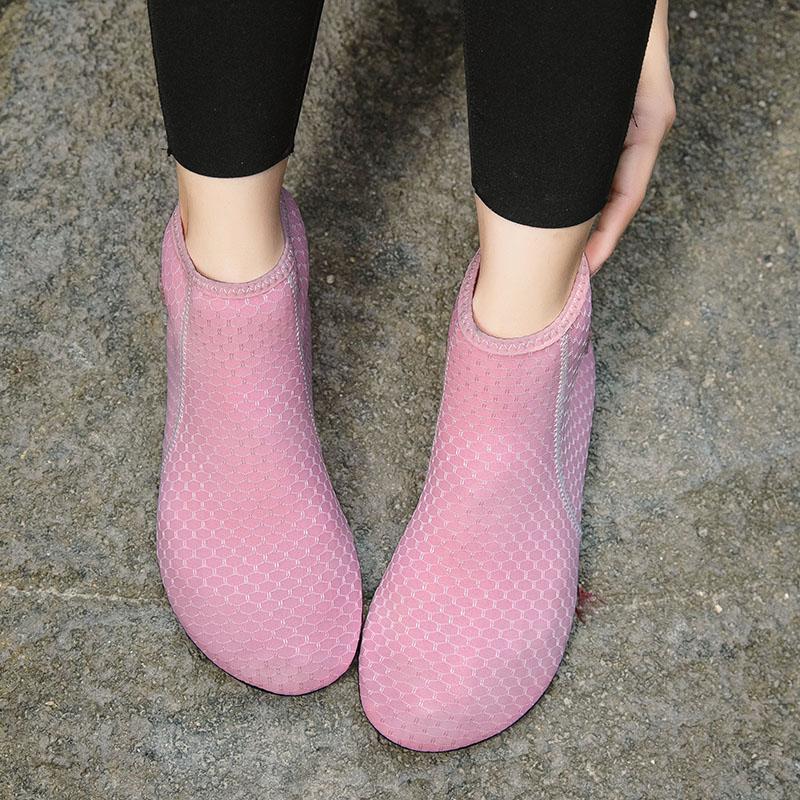 Модные синие мужские аквашузы Женские носки для дайвинга Высокие Топы Босиком Обувь для плавания в воде Обувь для ходьбы по пляжу и вброд Обувь для серфинга и морского дайвинга