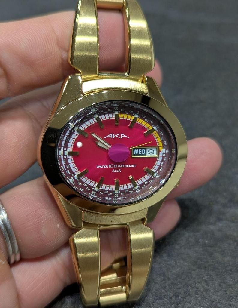 [USED] Battery Replaced In This Seiko Alba AKA Alba Gold Watch.