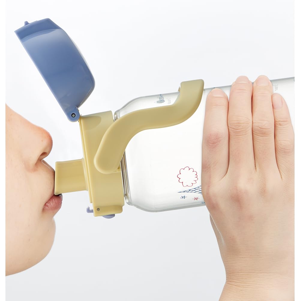 Бутылка-маркер для напитков Skater Drink объемом 1 л. Легко увидеть количество выпитого с одного взгляда. Бутылка для воды с ручкой. Пластиковая бутылка Moomin PDMK10-A.