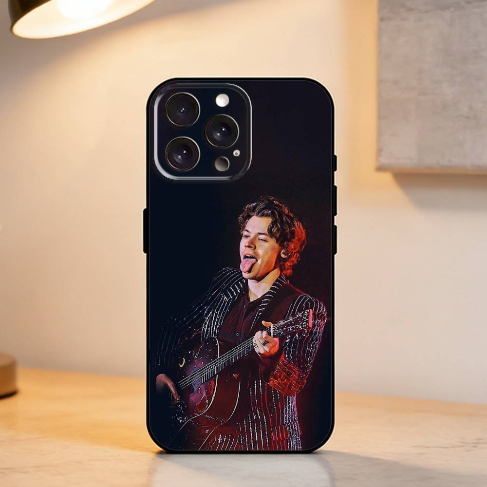 Певец H-Гарри Стайлс     Чехол для iPhone 17,16,15,14,13,12,11 Plus,Pro Max,XS,Мягкий силиконовый черный чехол