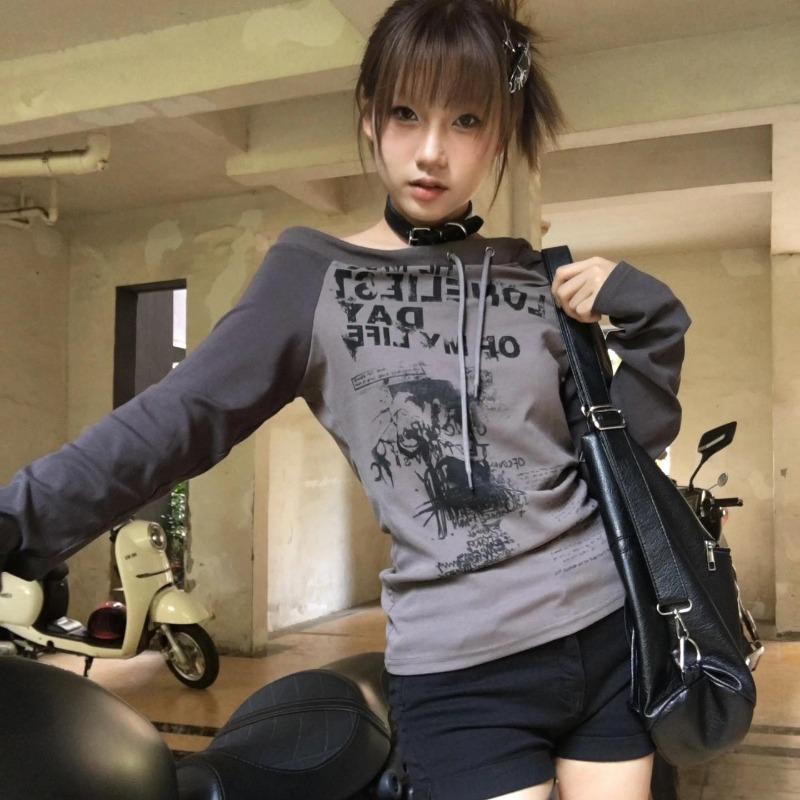 2KWEIRD Japanese Y2k Off Shoulder T-shirt Grunge Aesthetics Graffiti Print Long Sleeve Tee Shirt Vintage Harajuku Streetwear 90s