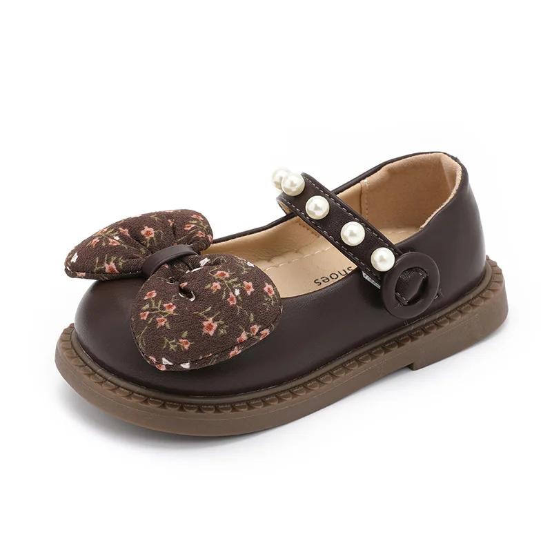 Детская кожаная обувь 2024 Весна-Осень Новая Модная Простая обувь принцессы с жемчужным бантом для свадьбы Мягкая подошва Противоскользящая