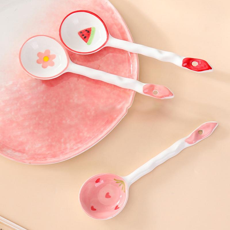 Кавайный Фруктовый Клубничный Керамическая Суповая Ложка Милая Ложка для Мороженого Ручной Росписи для Кофе Десерта с Длинной Ручкой Кухонные Аксессуары