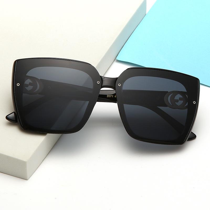 Винтажные большие квадратные солнцезащитные очки для женщин и мужчин, классические трендовые солнцезащитные очки в большой оправе UV400, роскошные брендовые дизайнерские очки