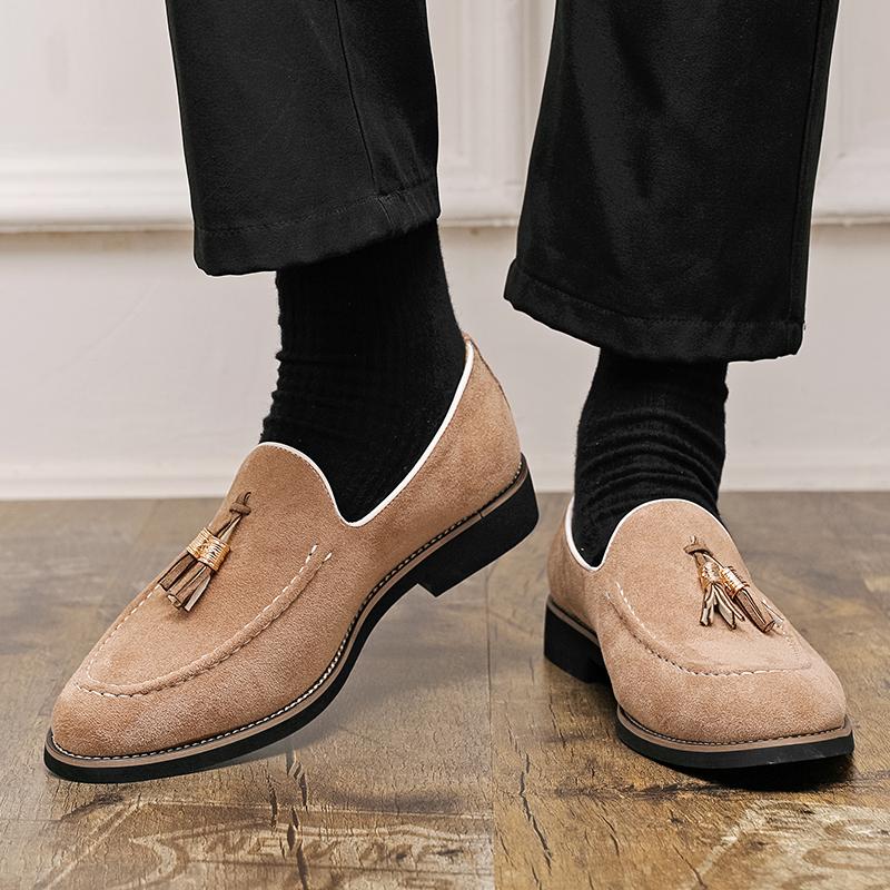 Fashion Fashion New Slip On Tassels Loafers New Men's Suede Patent Leather Shoes Designer Formal Wedding Dress Homecoming Footwear