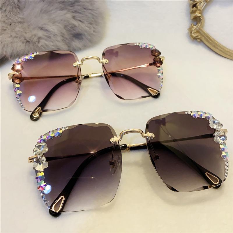 Интернет знаменитости Стразы Солнцезащитные очки Женщины S УФ Анти-алмазные Солнцезащитные очки Без оправы Модные Ins Маленький Аромат Стиль Очки