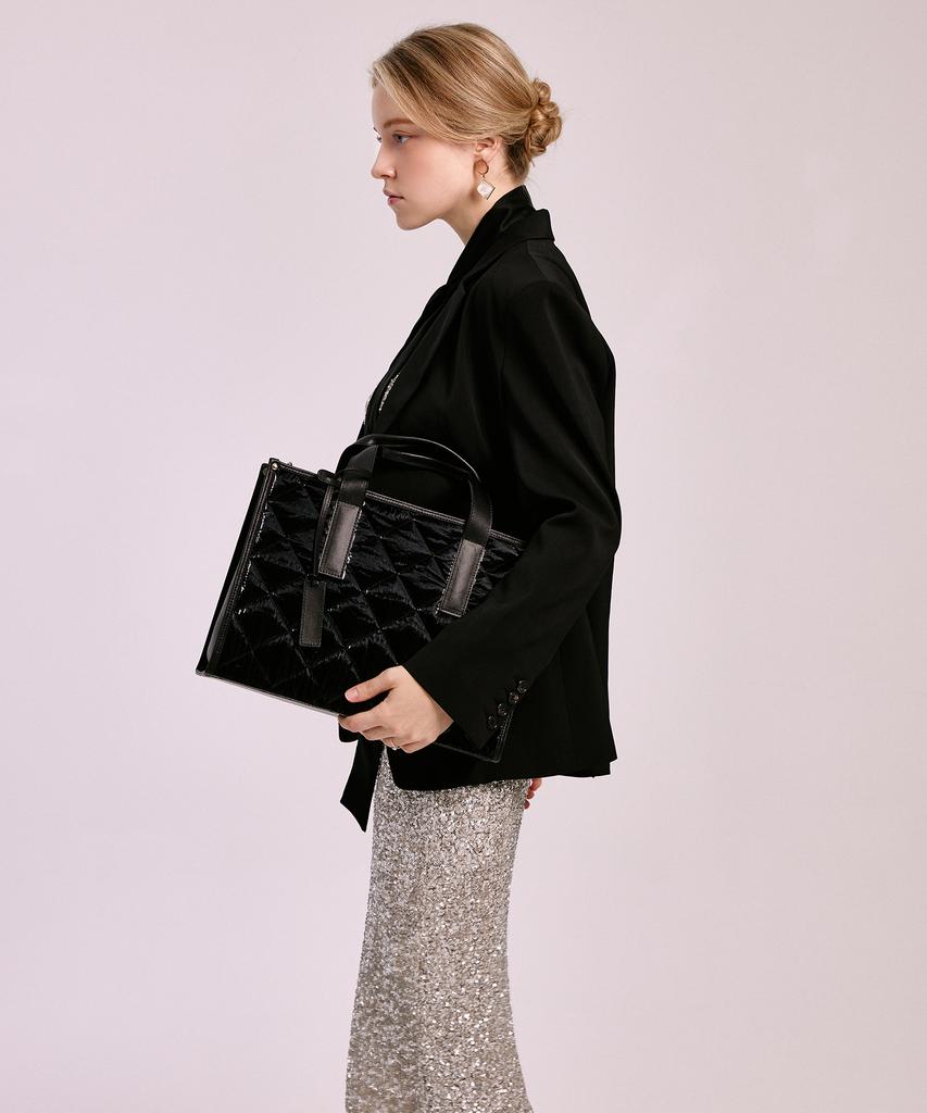 Jina In Ny Square Business Tote [Black Quilted Combo]