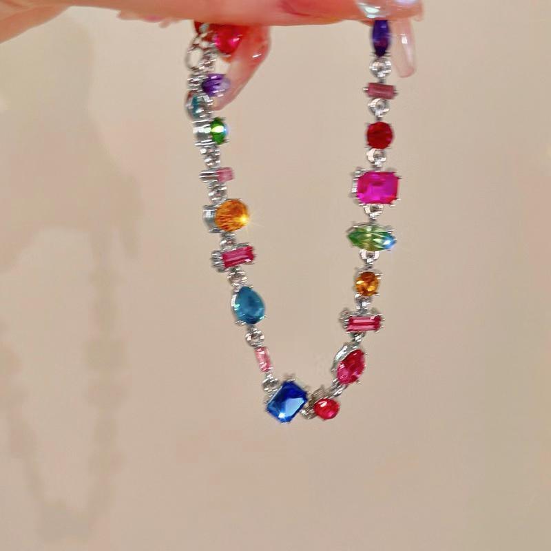 Girls Colored Bracelet Sparkling  Bangle For Women Beautiful Baroque Style Stones Bracelet