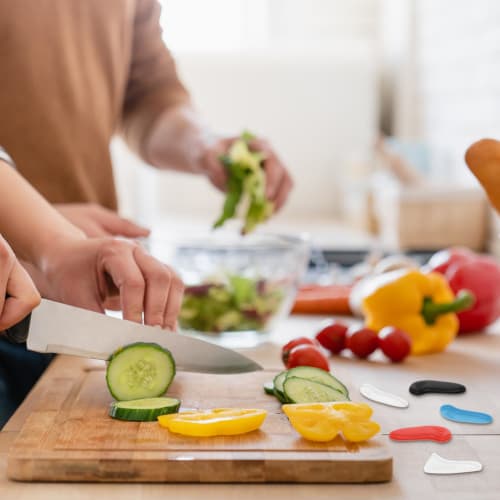 uxcell Blade Knife Tip Protective Covers, Plastic Knife Guard Sleeves, Knife Blade Tip Sleeve Covers for Kitchen, Red, 100 Pieces