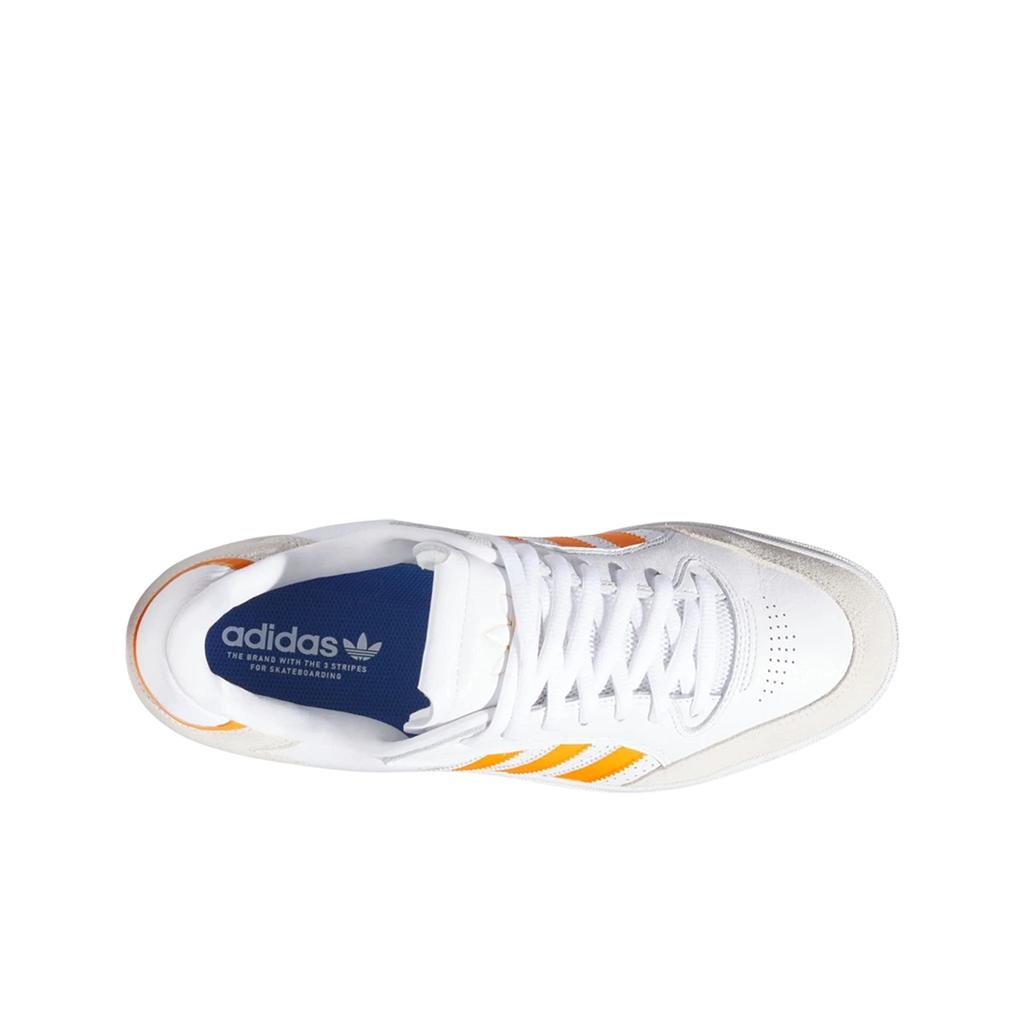 adidas Кроссовки Tyshawn Low Белые Оранжевые Золотые Унисекс Cloud-White Crystal-White Gold-Metallic IF4621