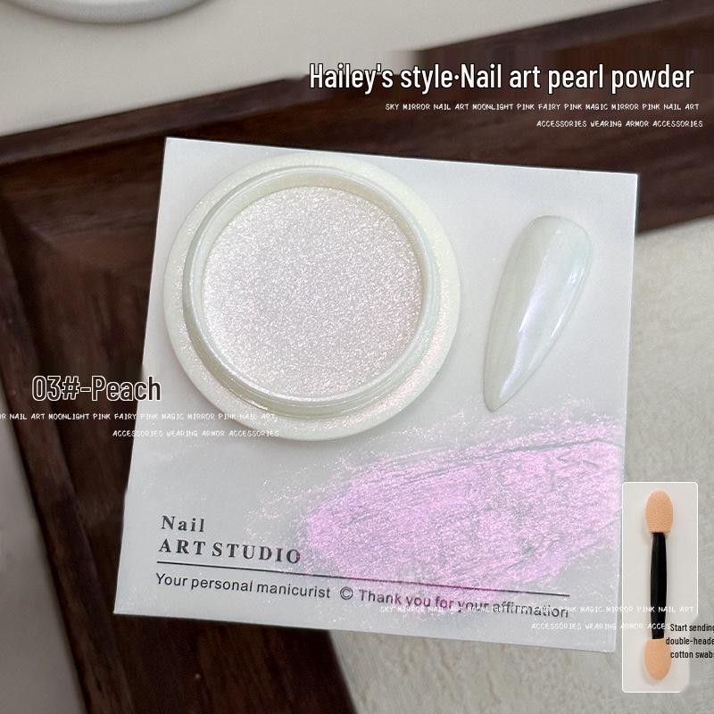 Маникюр с жемчужной пудрой Hailey Lux Satin: Свадебные ногти «Белый лунный свет»