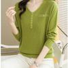 Трикотажная рубашка с V-образным вырезом на начало осени, тонкий топ с длинными рукавами, новая женская одежда осени 2024 года, свитер для мамы в иностранном стиле