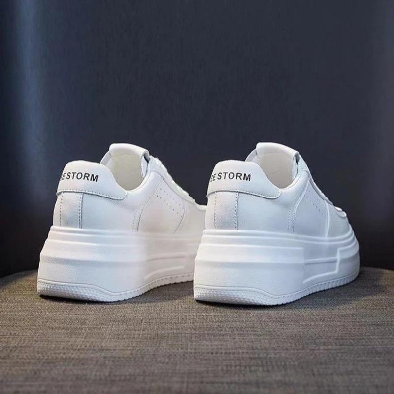 Новая женская повседневная обувь из кожи и сетчатой ткани, белые кеды на вулканизированной подошве, дышащая спортивная обувь для ходьбы и бега на платформе