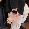 Fashion Trend Small Bag Women's 2025 Spring and Summer New Casual Messenger Bag Niche Design Simple Portable Bucket Bag