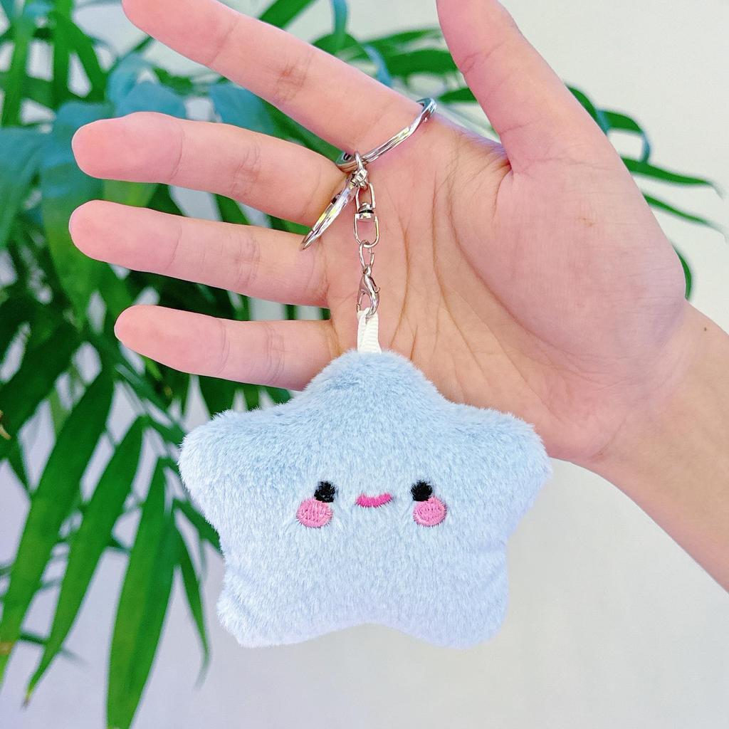 Плюшевый брелок-подвеска в виде улыбающейся звезды