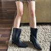 European Station Retro Pointed Mid-tube Boots Women's 2025 Autumn and Winter New Niche Design Fashionable Low-heeled Wide Tube Circumference Women's 