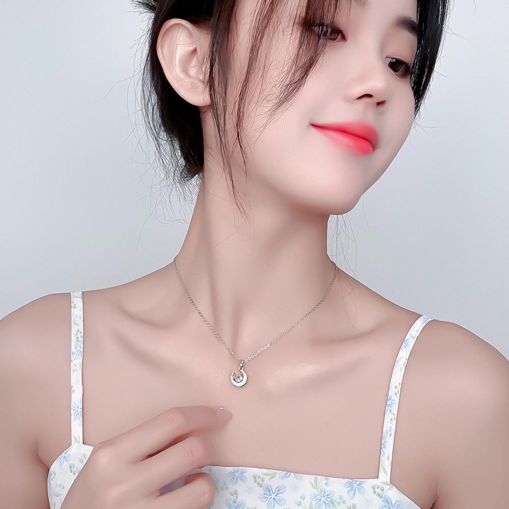 Japanese & Korean Moon Necklace for Women - Ins Style, Unique Design, Inlaid Diamond Choker, Trendy Accessory