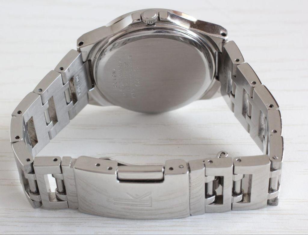 [USED] Working Seiko Lukia Watch 5Y89-0B30