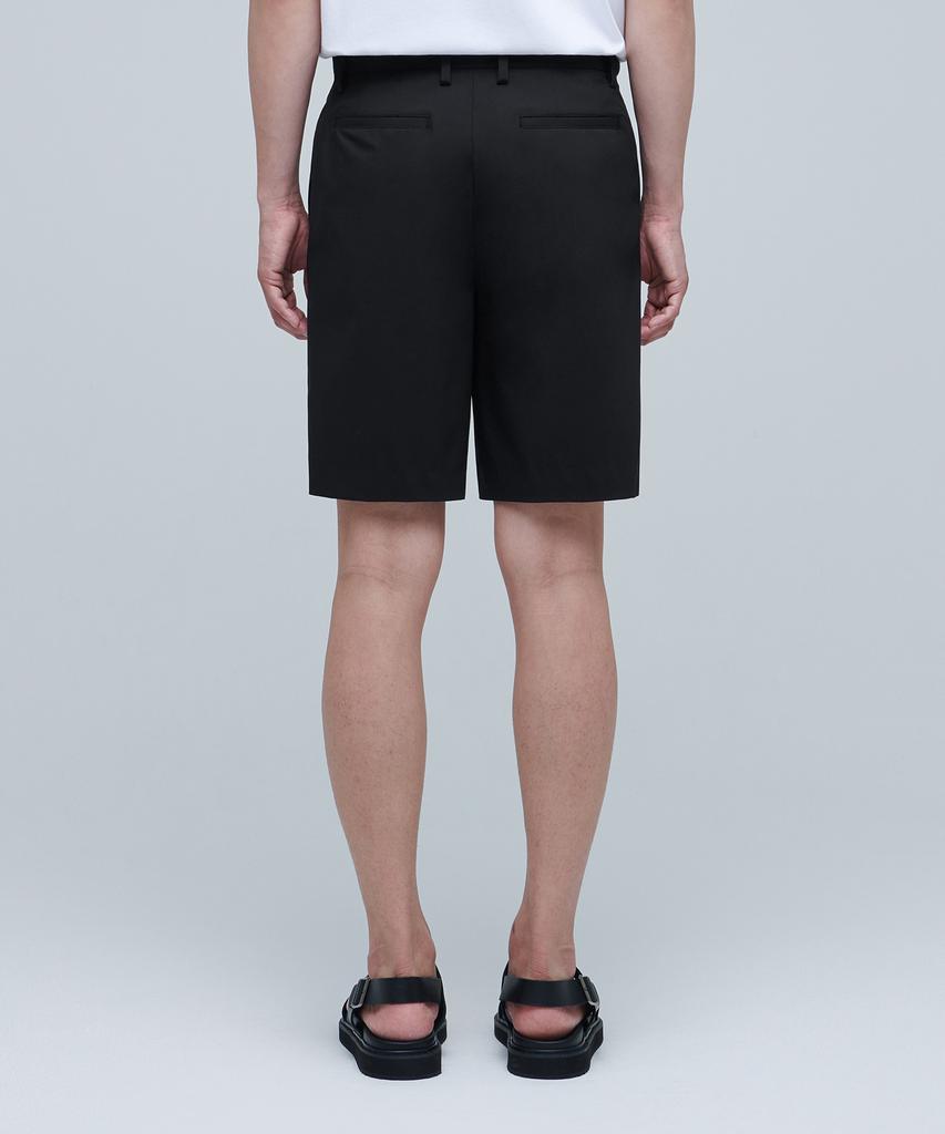 MUSINSA STANDARD [Cooltandard] Hidden Elastic Waist Half Slacks [Black]