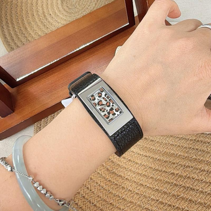 New Luxury Watch High Quality Leather Watch Women's Retro Stainless Steel Quartz Watch Design Women's Gift