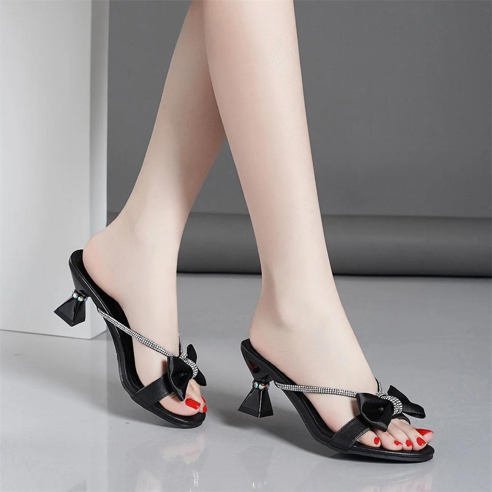 Luxury Summer Women Sandals Party Outdoors Bow Design Rhinestone Strap Wine Cup Heel Open Toe Lady Sandals for Women's Slippers