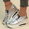 Модные Элегантные Серебристые Кроссовки на Платформе из Искусственной Кожи для Женщин с Принтом Букв Слипоны Повседневная Обувь для Женщин Легкая Вулканизированная Обувь Mujer