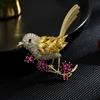 Colorful Rhinestone Auspicious Magpie Bird Brooches for Women Good Luck Badges Crystal Party Brooch Pins Gift