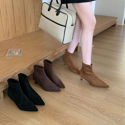 2025 осень и зима темперамент тонкий каблук бархатные ботильоны-чулки эластичные тонкие ботильоны котенок и остроносые замшевые короткие ботинки женские