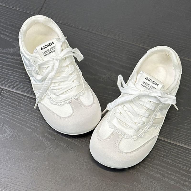 Модная женская повседневная спортивная обувь 2025 Осень Удобная Нескользящая Уличная Модная Обувь Кроссовки Повседневные Мелкие Кружевные Балетки