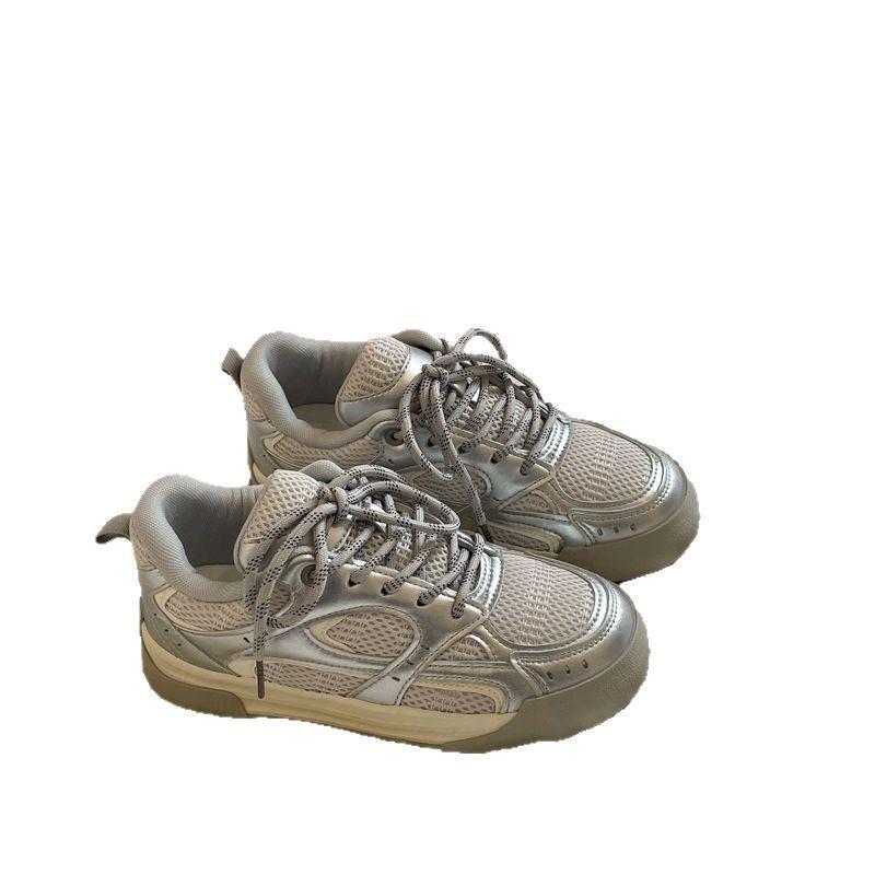 Маленькие белые туфли женские 2025 новые сетчатые дышащие нишевый дизайн чувство морали тренировочные туфли универсальные студенческие спортивные и повседневные туфли