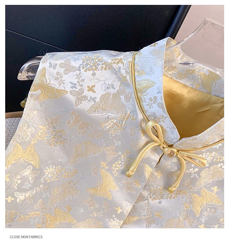 2025 Spring Women's Jacquard Vest: National Style, Stand Collar, Fashionable Thin Top